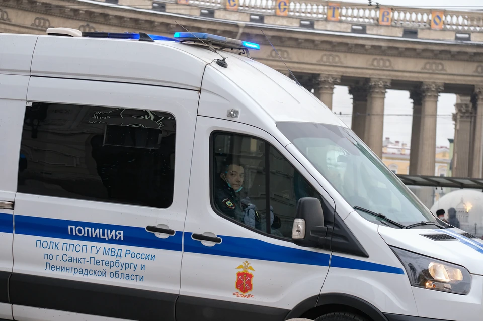Мужчину в Петербурге задержали по подозрению в изнасиловании дочери