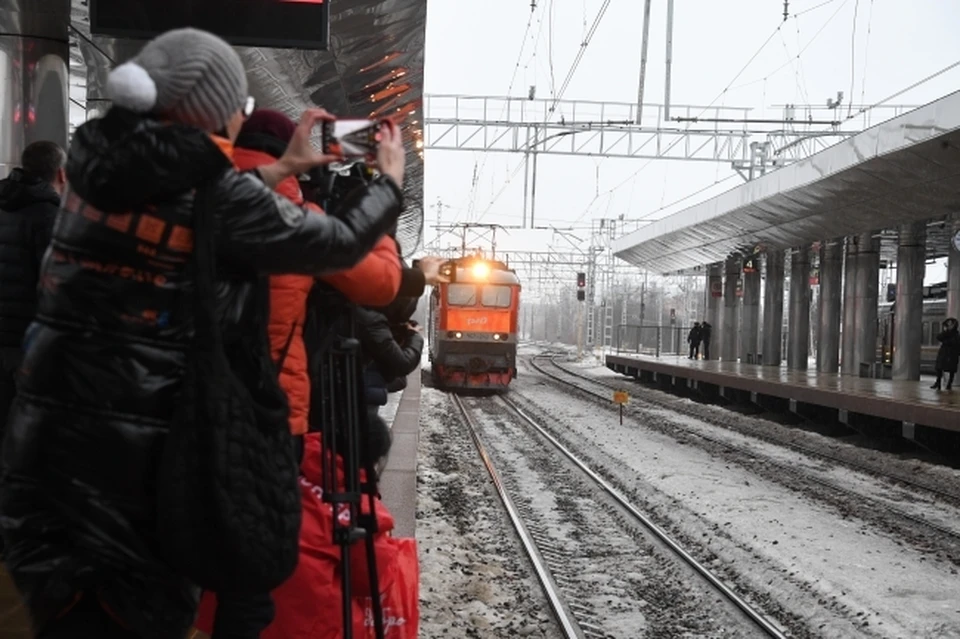 Дополнительный поезд был запущен, чтобы усилить ж/д сообщения Москвы и южных городов страны