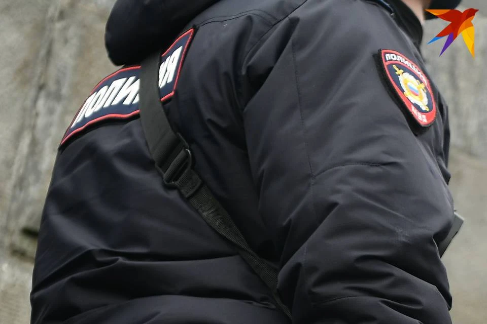 Сотрудник полиции умер во время дежурства.