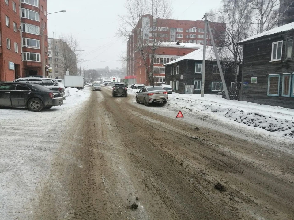 ДТП произошло 23 марта около 11:50 на переулке Тихий, 25 в Томске.