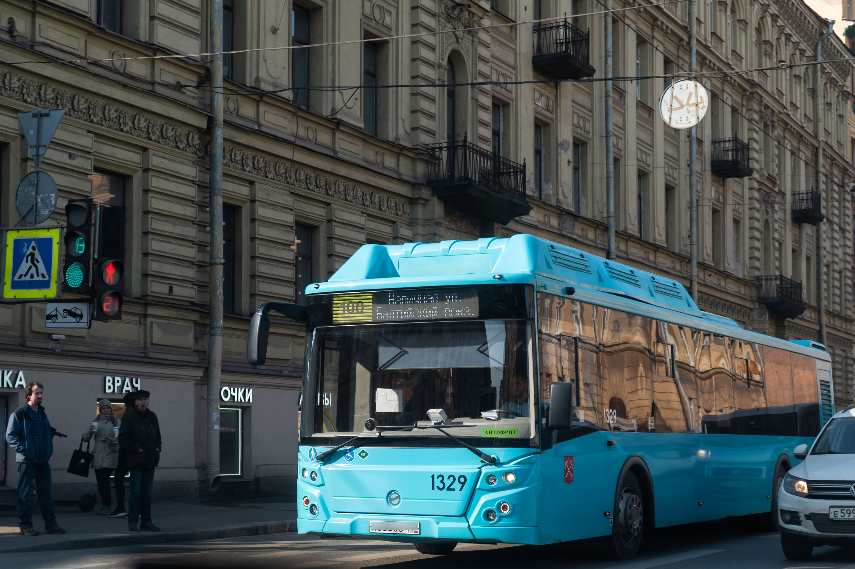 Проезд в транспорте в питере. Транспортная реформа СПБ. Общественный транспорт Санкт-Петербурга. Транспорт СПБ 2022. Автобус СПБ 2022.