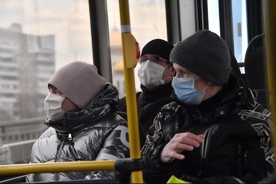 Федеральные льготники приобретают проездной за 287 рублей в месяц