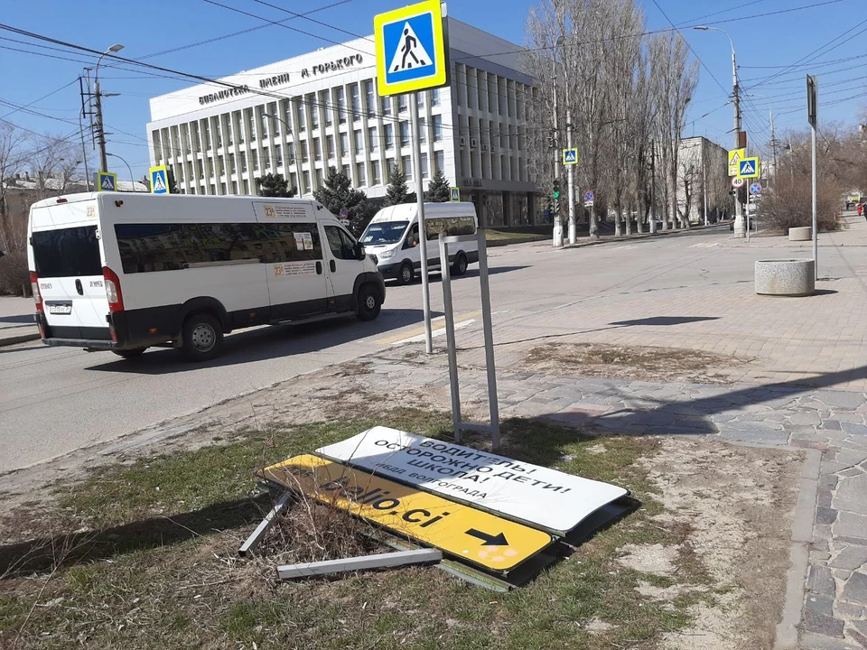 В такую погоду без необходимости лучше на улицу не выходить.