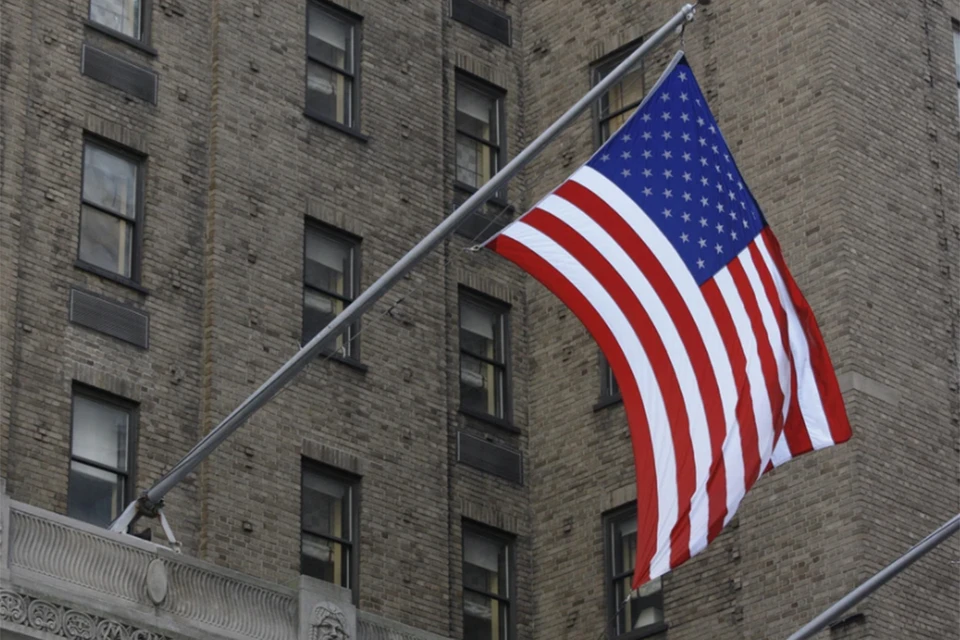 Посольство США в Москве прекратило обработку виз.