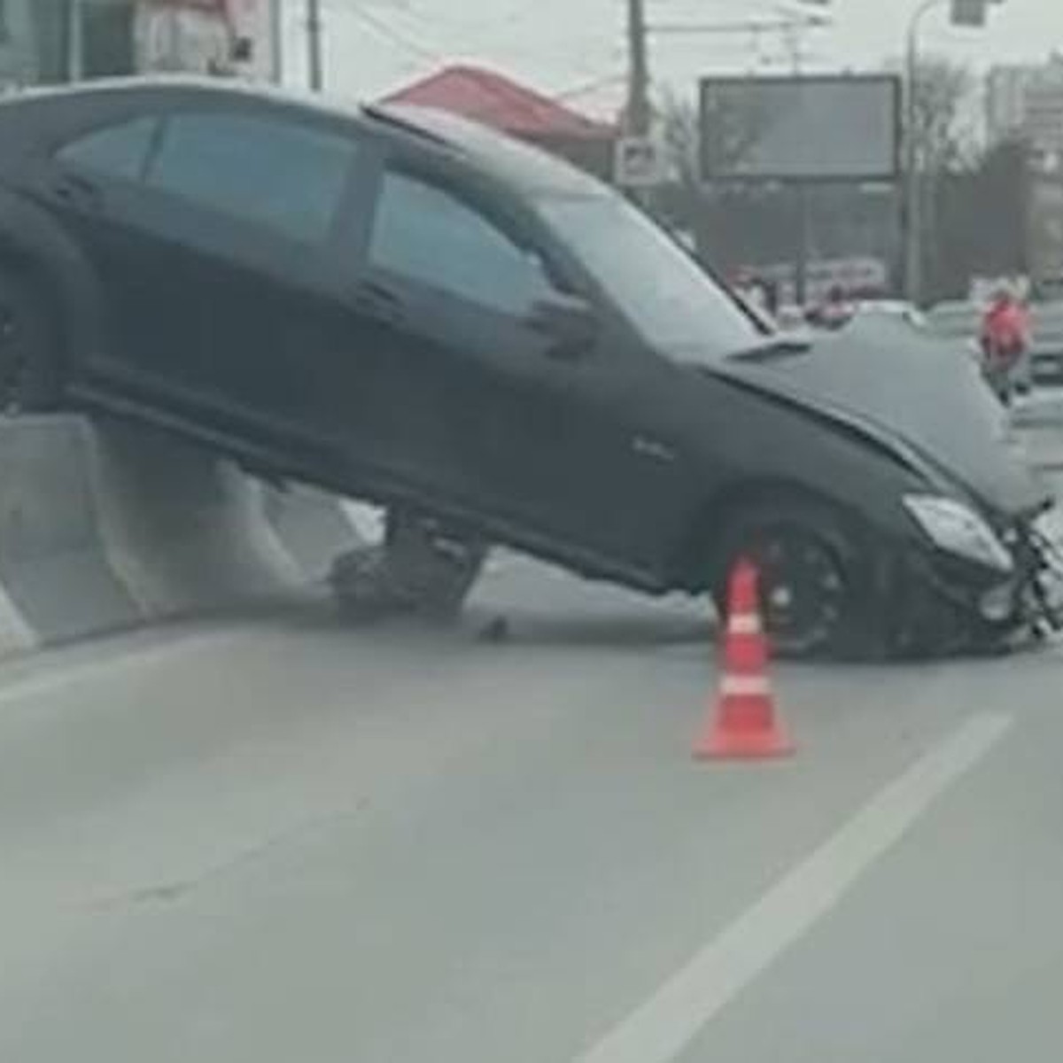 В Ростове на проспекте Стачки 