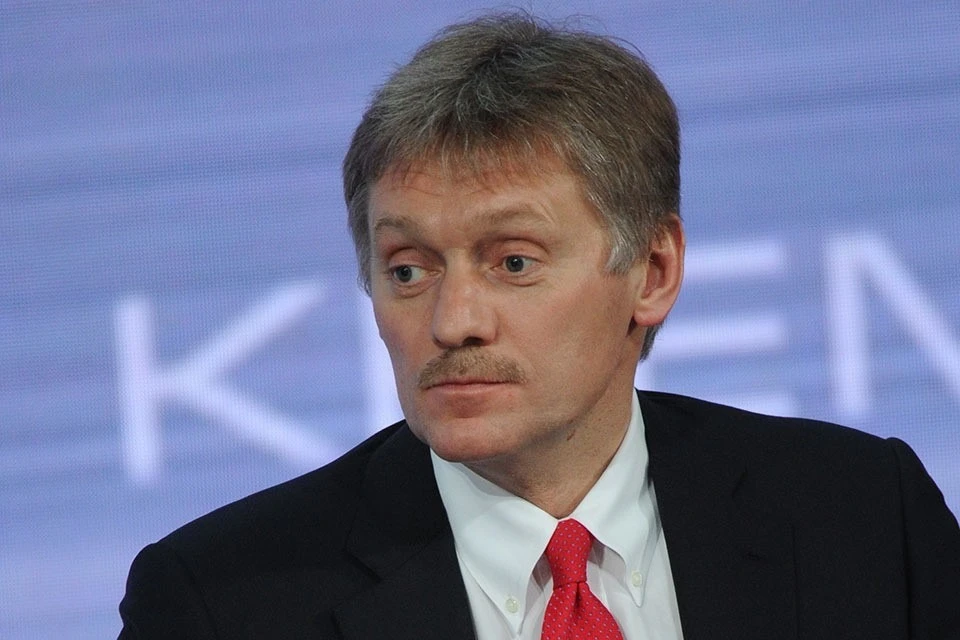 Песков считает неправильным вводить санкции против СМИ и пресс-секретарей