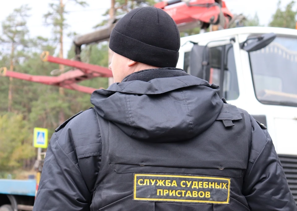 Приставы конфисковали у мужчины устройства для подачи спецсигнала / Фото: УФССП по Самарской области