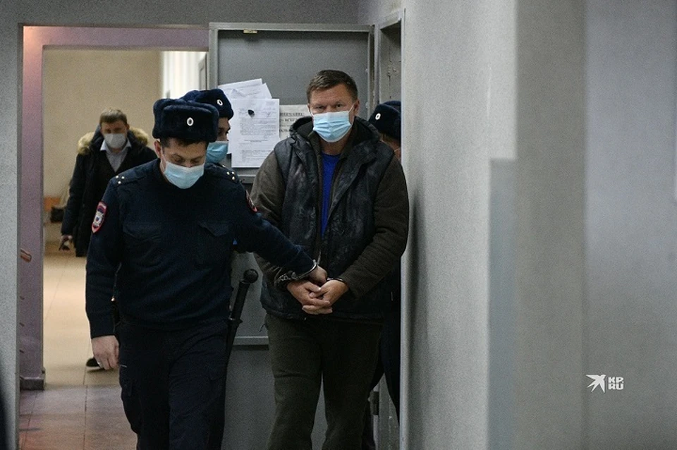 Десантника обвиняют в нескольких эпизодах посредничества во взяточничестве