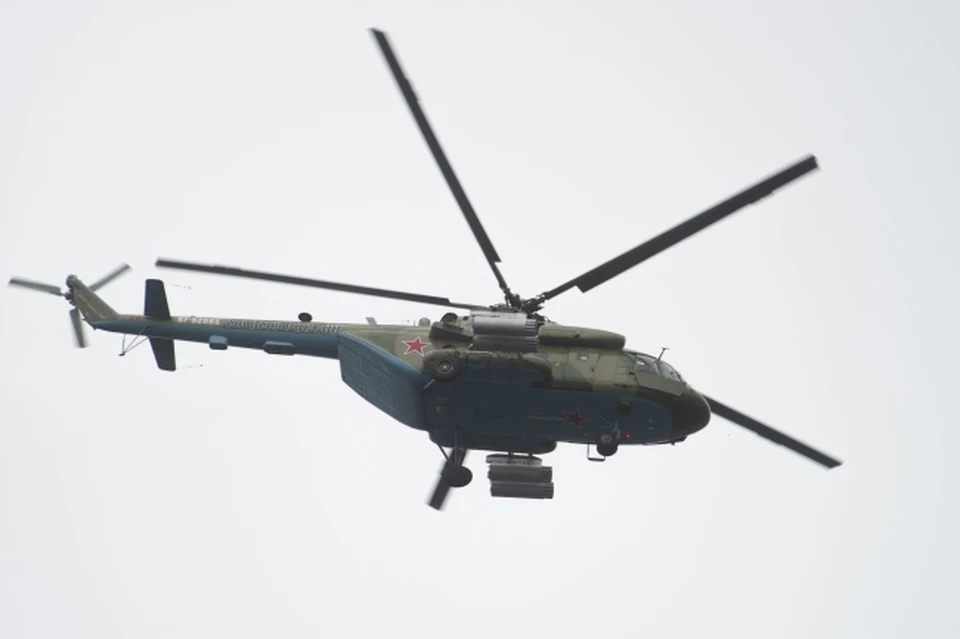 На борту воздушного судна находился 21 пассажир и 3 члена экипажа.