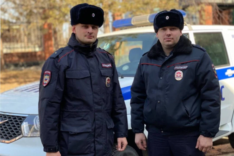 Инспекторы ГИБДД помогли вызвать скорую для иркутянина с болью в сердце
