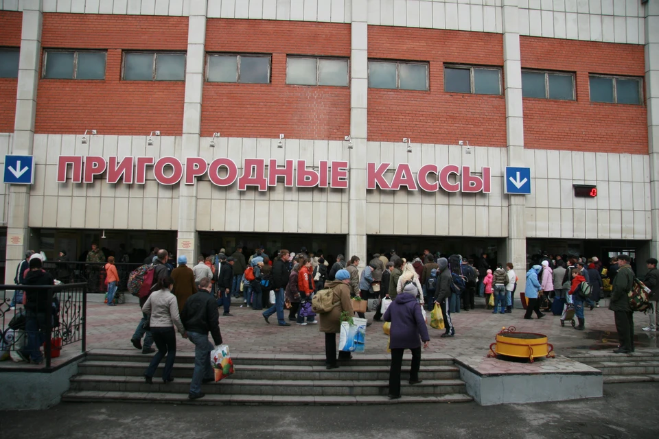 С 1 мая начнет курсировать поезд из Барнаула до Ребрихи