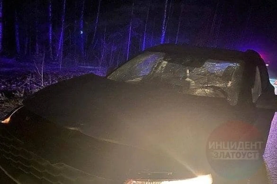 После аварии машина сильно пострадала Фото: Инцидент Златоуст / t.me