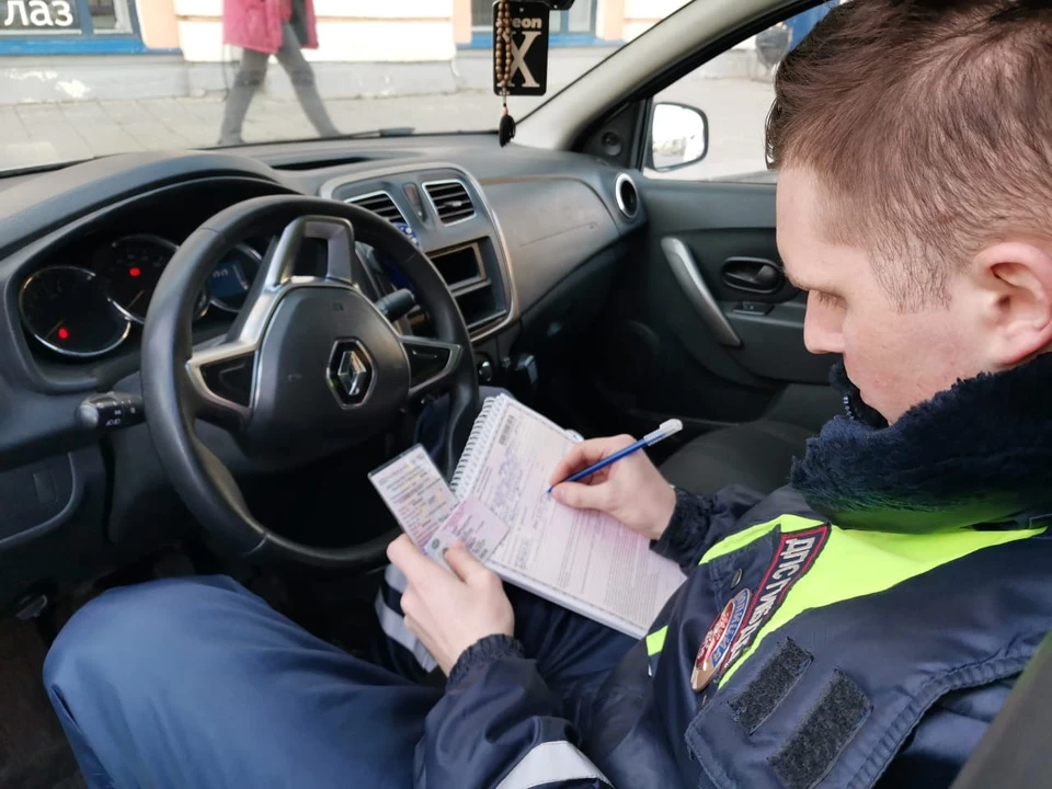Госавтоинспекторы провели профилактический рейд "Кресло – гарантия безопасности!" Фото: УГИБДД России по Тверской области