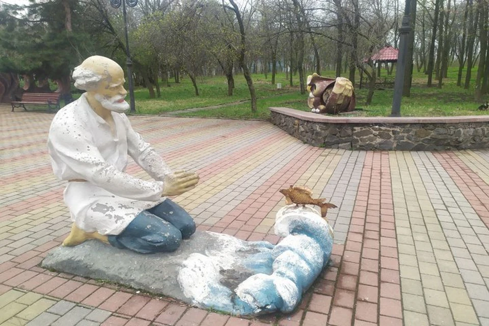 Вход на "Поляну сказок" не пострадал