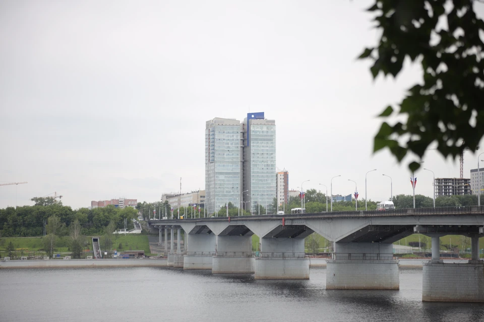 Коммунальный мост после строительства Гайдаровского моста закроют на ремонт.