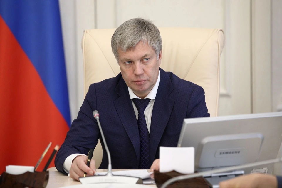 20 апреля Алексей Русских выступал с отчетом о работе за 2021 год перед депутатами ЗСО