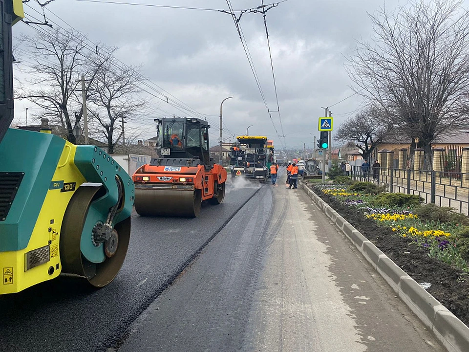 В этом году в городе запланировано обновить 23 дороги Фото: пресс-служба краевой администрации