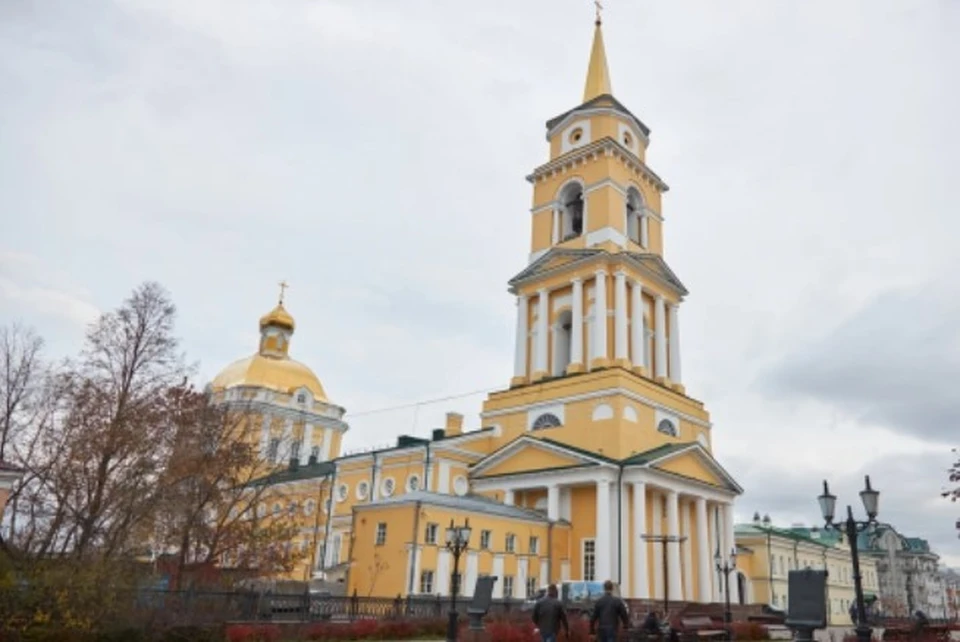 Пермская галерея. Свято Преображенский кафедральный собор Пермь. Спасо-Преображенский кафедральный собор Пермь 2021. Спасо Преображенский собор Перми 2022. Колокольня кафедрального собора Пермь.