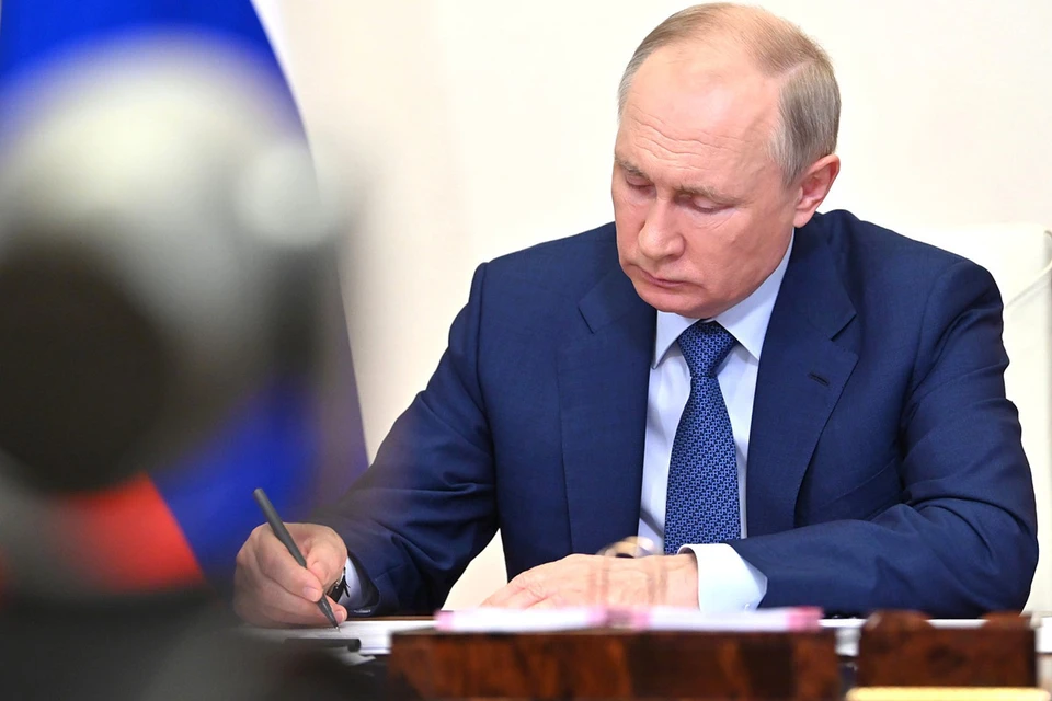 Владимир Путин подписал указ о создании в России антикоррупционной системы «Посейдон».