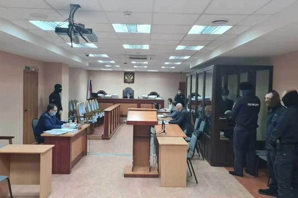 Третью неделю в зале суда слушают осужденного Ивана Козачкова