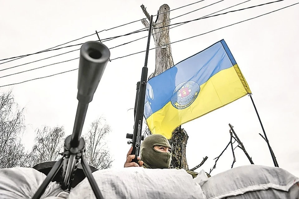 НАТО рассмотрит меры укрепления безопасности на фоне ситуации вокруг Украины