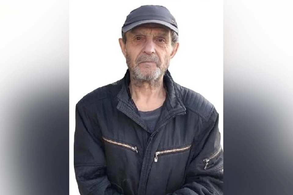 В Новосибирске ищут пенсионера с татуировками на пальцах. Фото: "ЛизаАлерт НСО".