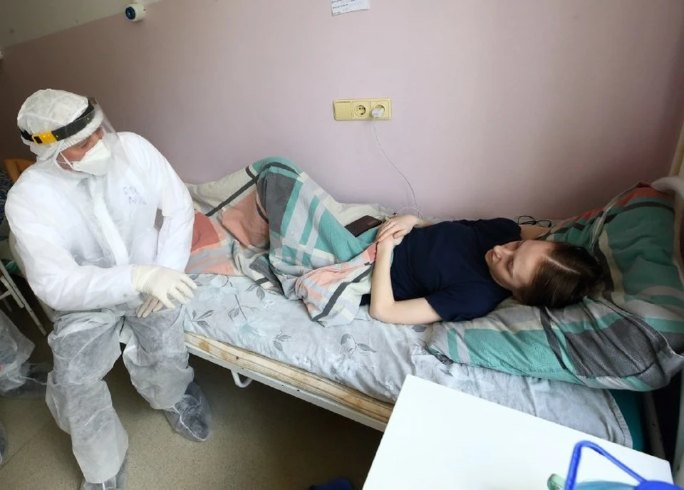 В Томске врио губернатора региона Владимир Мазур посетил "красную зону" в МСЧ №2.