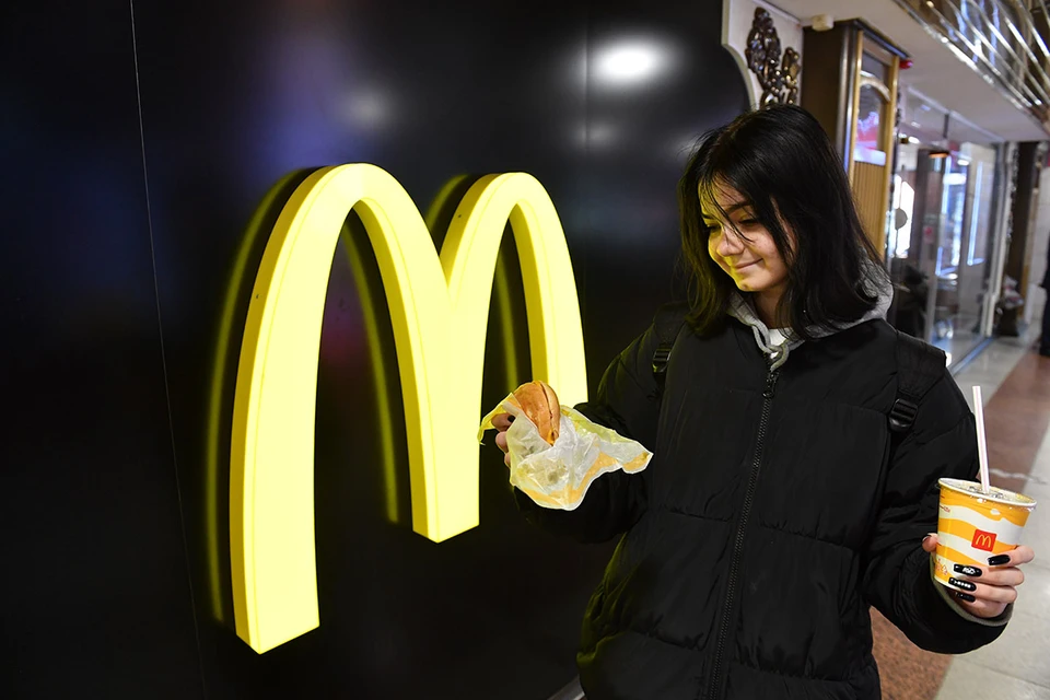 McDonald’s уходит из России навсегда. Чтобы вернуться под новым именем