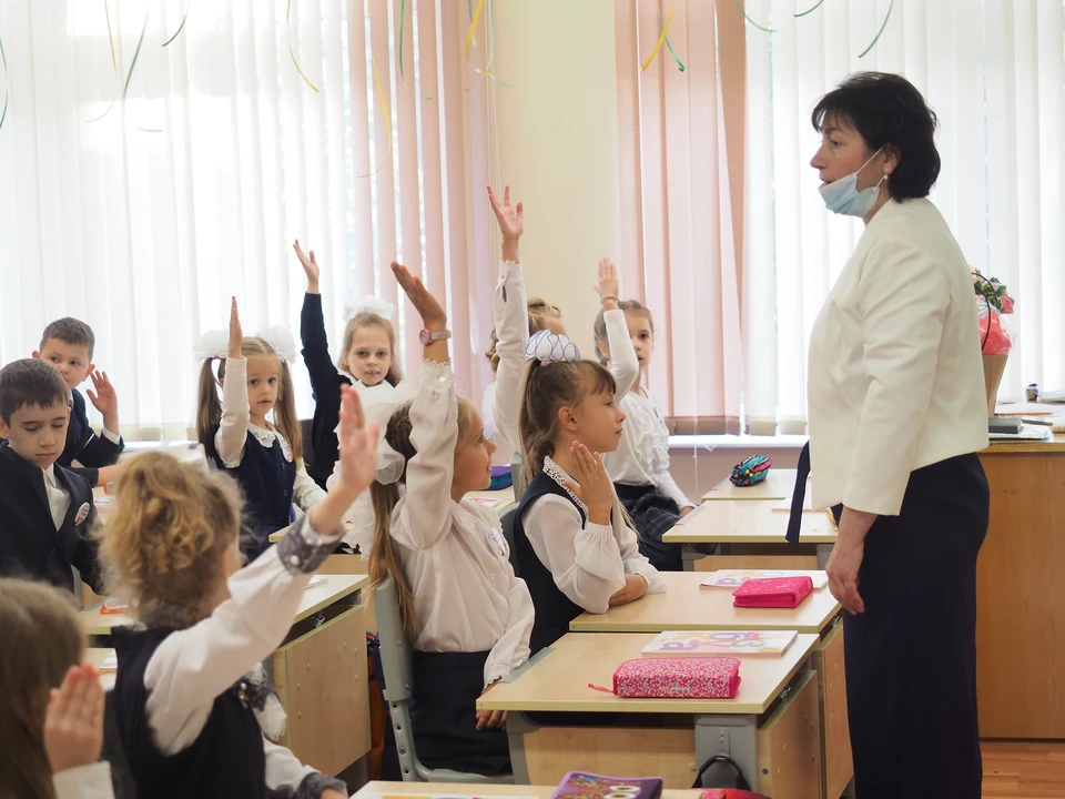 В Новосибирске школьники выйдут на каникулы с 25 мая.