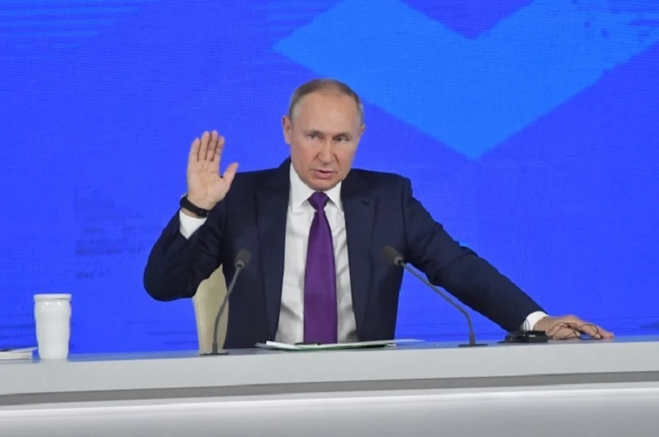 В конце беседы президент России пожелал свердловскому губернатору удачи.