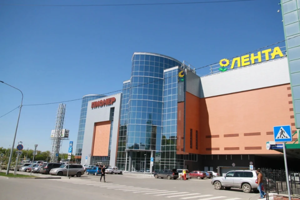 В настоящий момент они работают под старыми вывесками