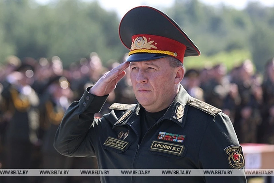 Виктор Хренин заявил, что от белорусских военных требуется боеготовность. Фото: БелТА