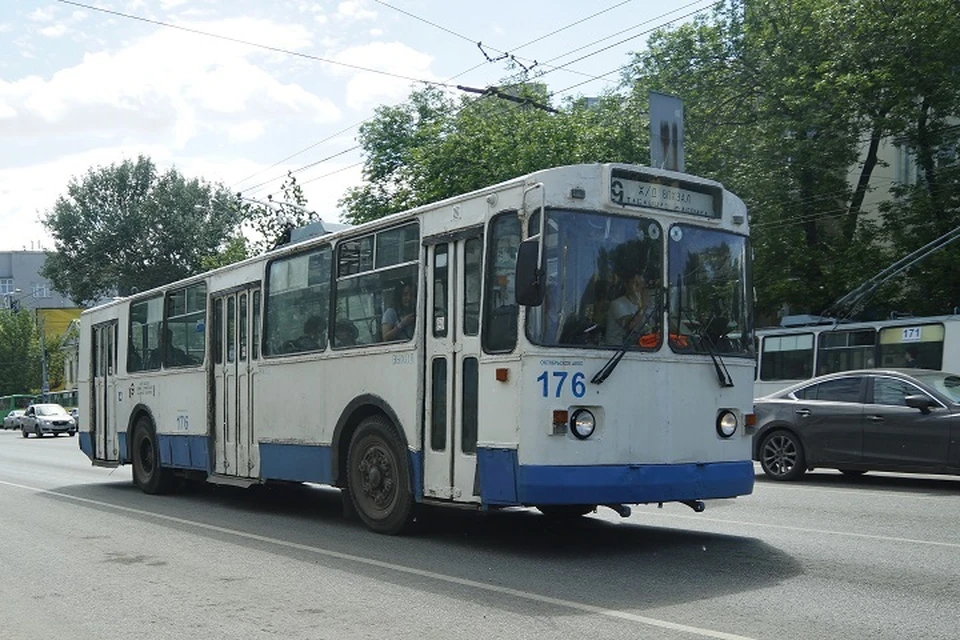 Троллейбусы № 3 и 15 поедут от остановки «Институт связи» до конечной станции «Посадская»