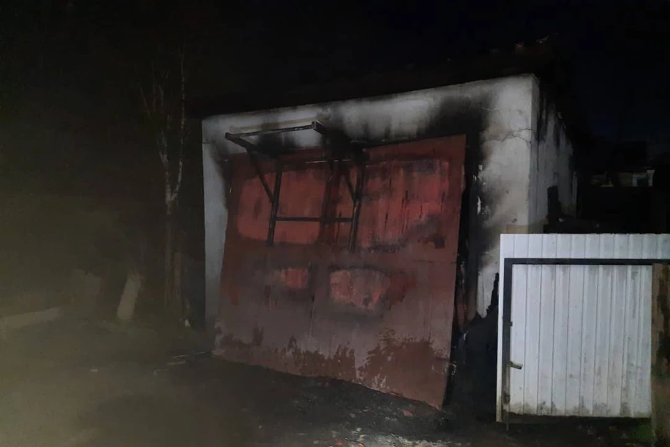 Гараж с майнинговым оборудованием сгорел в садоводстве под Ангарском