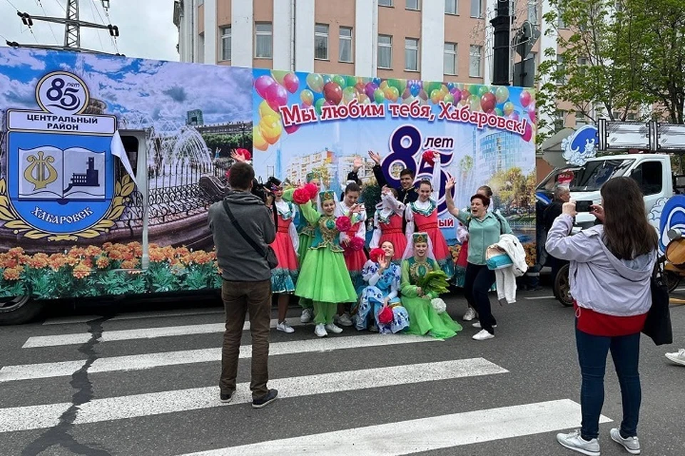 Шествие на День города 28 мая 2022 в Хабаровск: прямая онлайн-трансляция