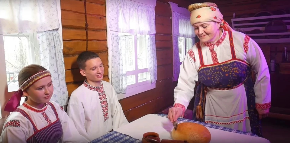 Скрин видео «Нянь» Генриха Немчинова и Владимира Трошева