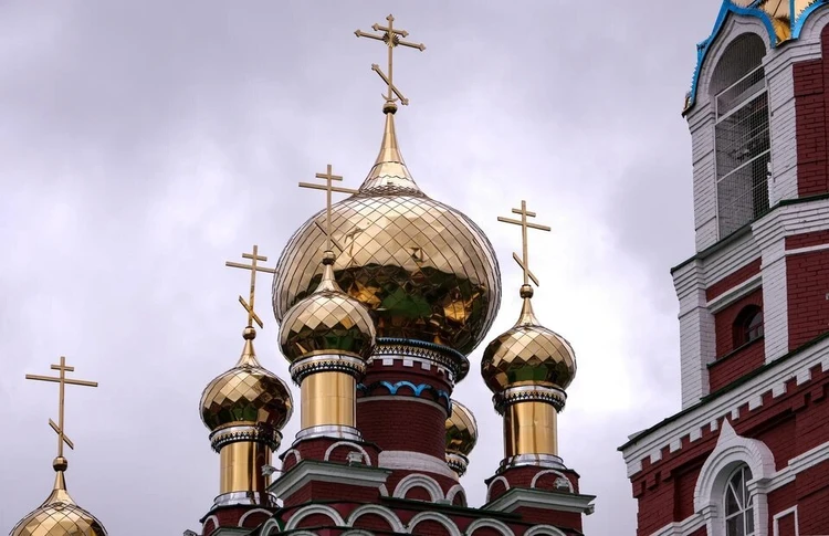 Троица в Новосибирске 12 июня 2022 года: расписание служб, крестный ход, дополнительный транспорт
