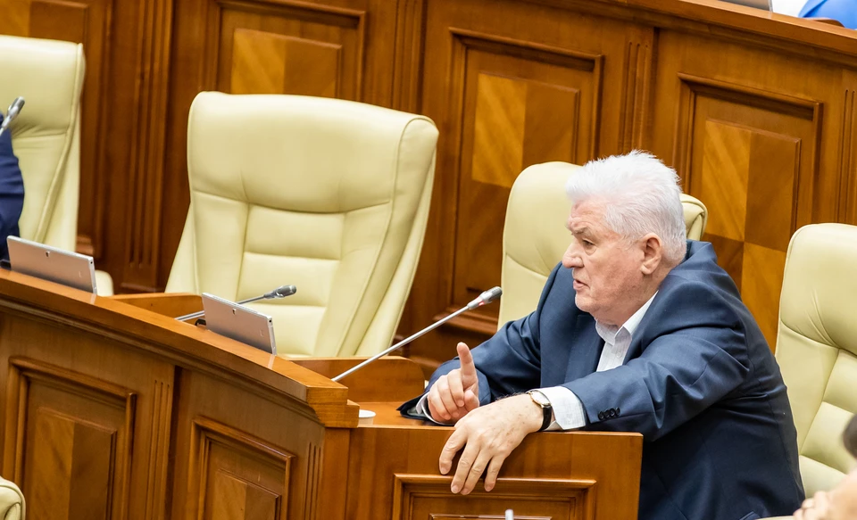 Владимир Воронин сделап объявление на заседании парламента 2 июня 2022