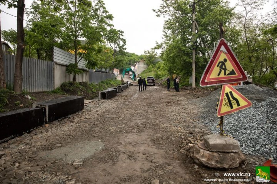 На улице проходит масштабный ремонт. Фото: Анастасия Котлярова, администрация Владивостока.
