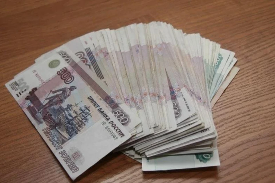 Средняя начисленная заработная плата за март составила 35 571 рубль