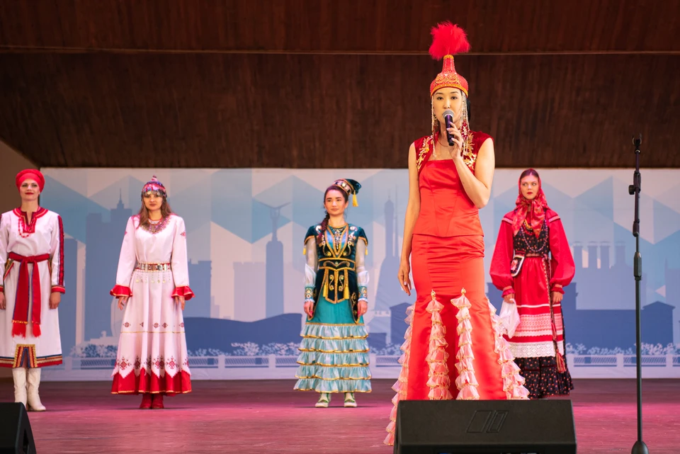 Рамиля Шуриева стала «Мисс загадкой»