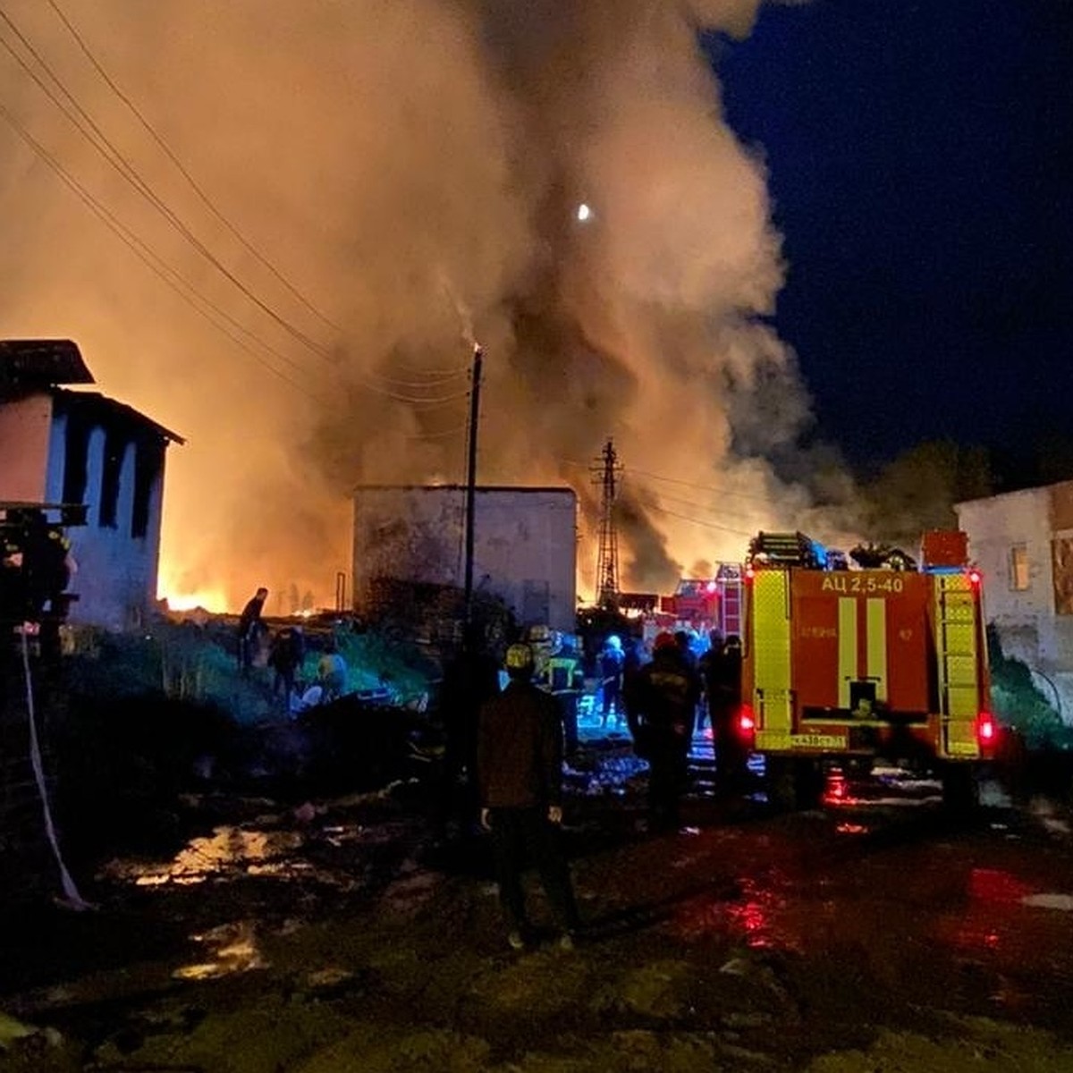 Погода в дубне. Пожар на складе. Пожары фильм. Пожар в Дубне сегодня. Сводка по пожарам.