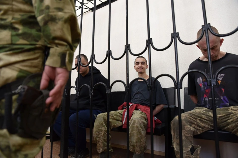 Суд над британскими и марокканским наемниками в Донецке оказался весьма быстрым.