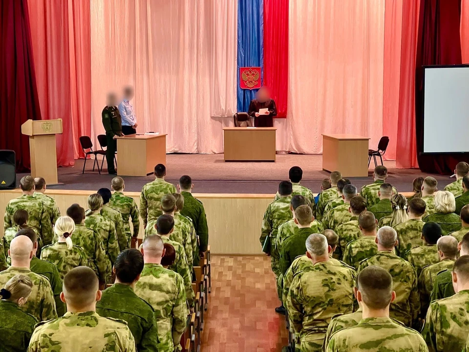 Экс-военнослужащий из Красноярского края отправлен под суд за избиение полицейских. Фото: Красноярский гарнизонный военный суд