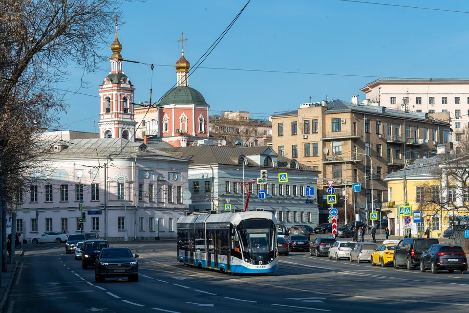 Иностранец догнал грабителя в центре Москвы, чтобы обменять отнятый телефон на часы.