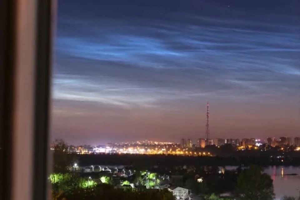 Редкое природное явление засняли в небе над Иркутском. Фото: Александр Турков