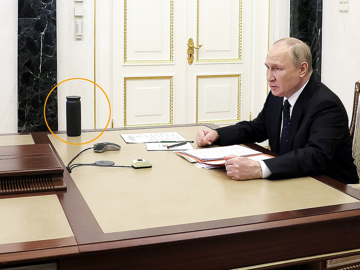 Путин стол