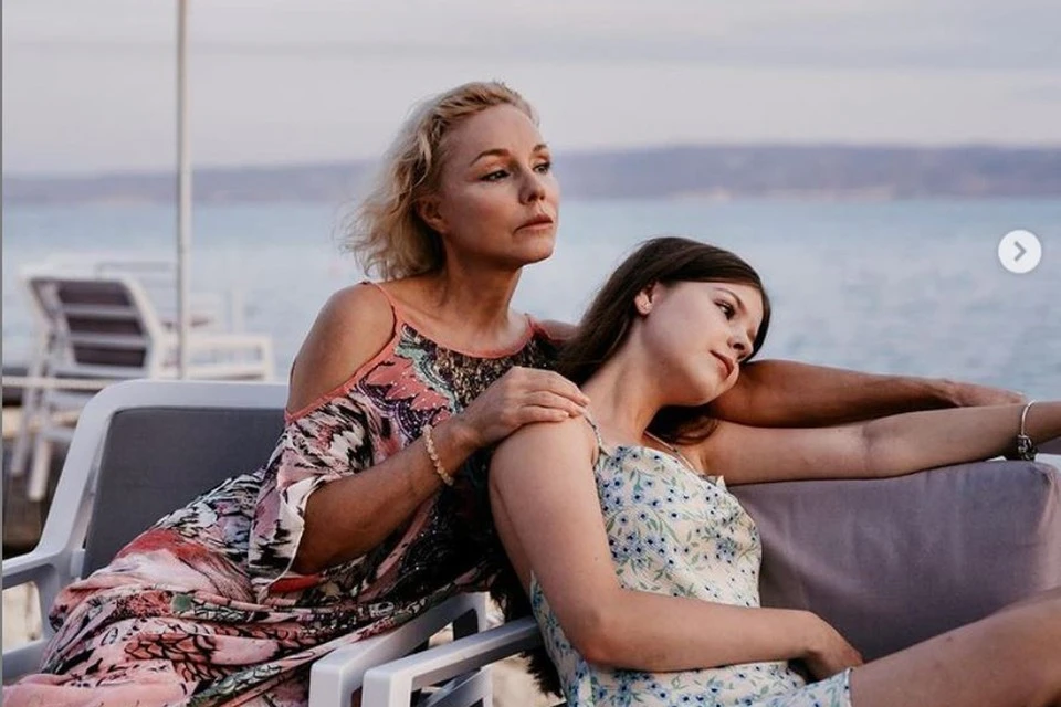 Марина Зудина с дочкой Машей. Фото: соцсети.