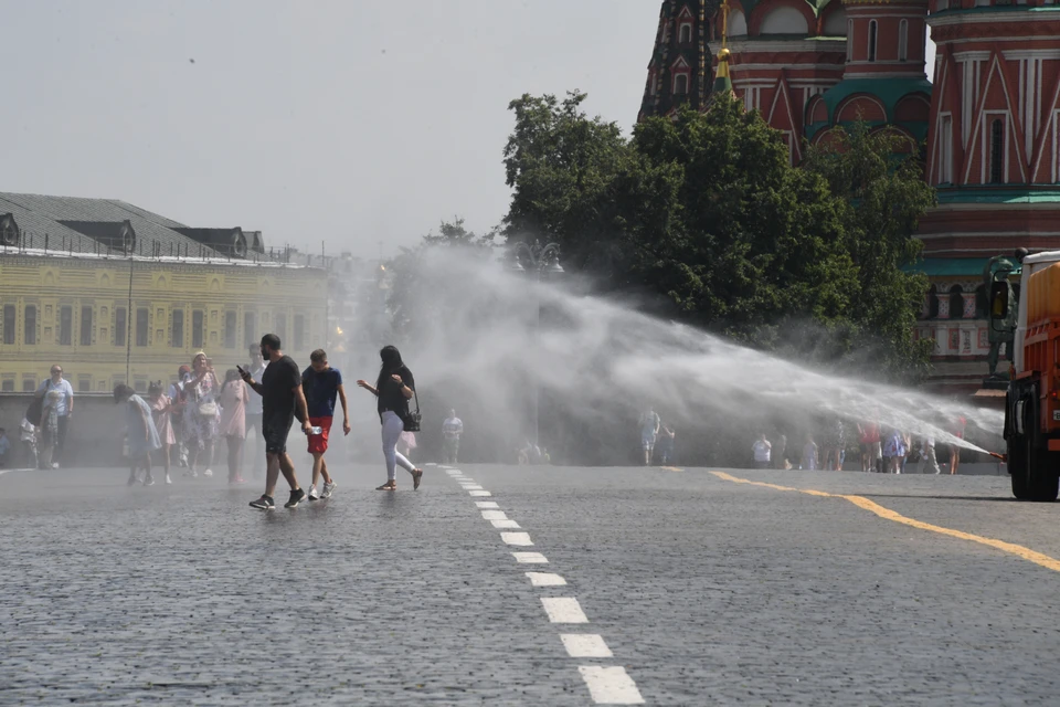 Из-за жары в Москве 25 июня трижды проведут аэрацию воздуха.