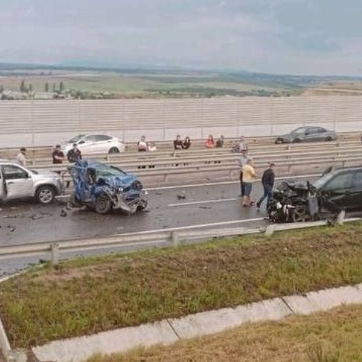 Страшное ДТП на трассе «Таврида» возле поселка Зуя: два человека погибло,  один пострадал - KP.RU